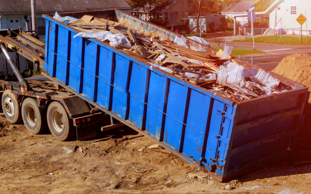 Best Commercial Junk Removal  in Le Claire, IA